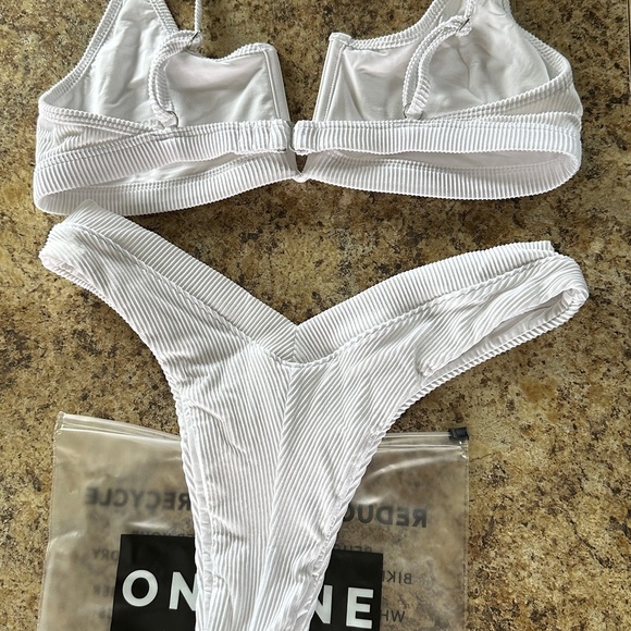 White Ribbed Bikini Set - Picture 2 of 3
